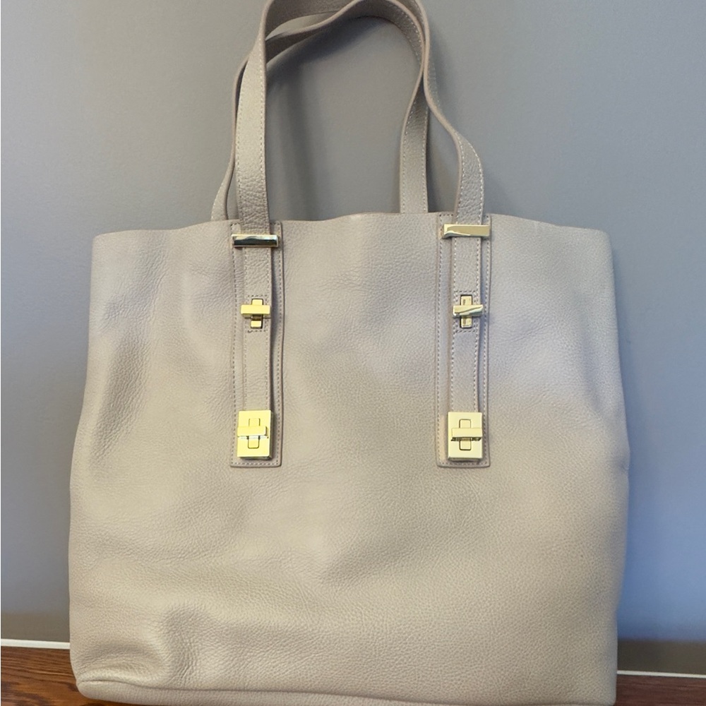 India Hicks Solitaire Tote in Taupe New